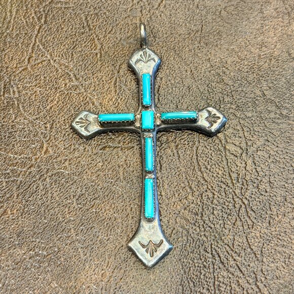 🩵Vintage Zuni Sterling Silver🩵Turquoise Cross Pendant by G & L Leekity - Picture 2 of 8